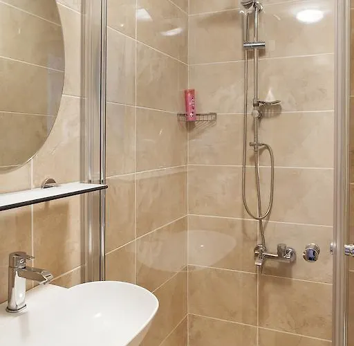 Emge 3* איסטמבול